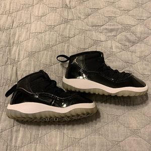 Nike Air Jordan 11 Retro 25th anniversary Jubilee. Size 7C.